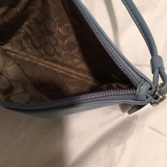 Coach leather mini clutch coin wristlet purse - Picture 5 of 5